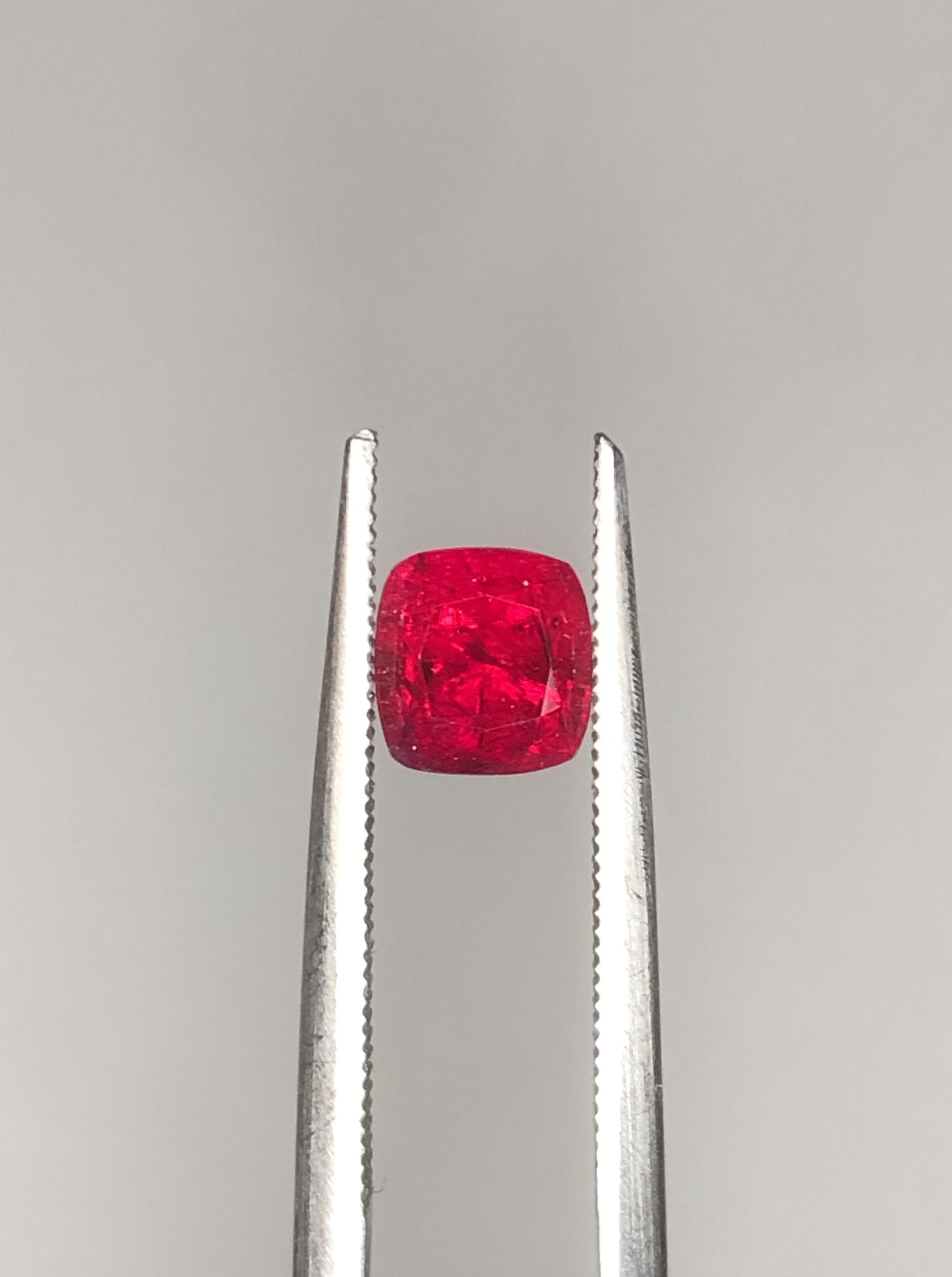 Natural Pigeon Blood Ruby – 1.08 CT (Afghanistan, No Treatment) - Image 3
